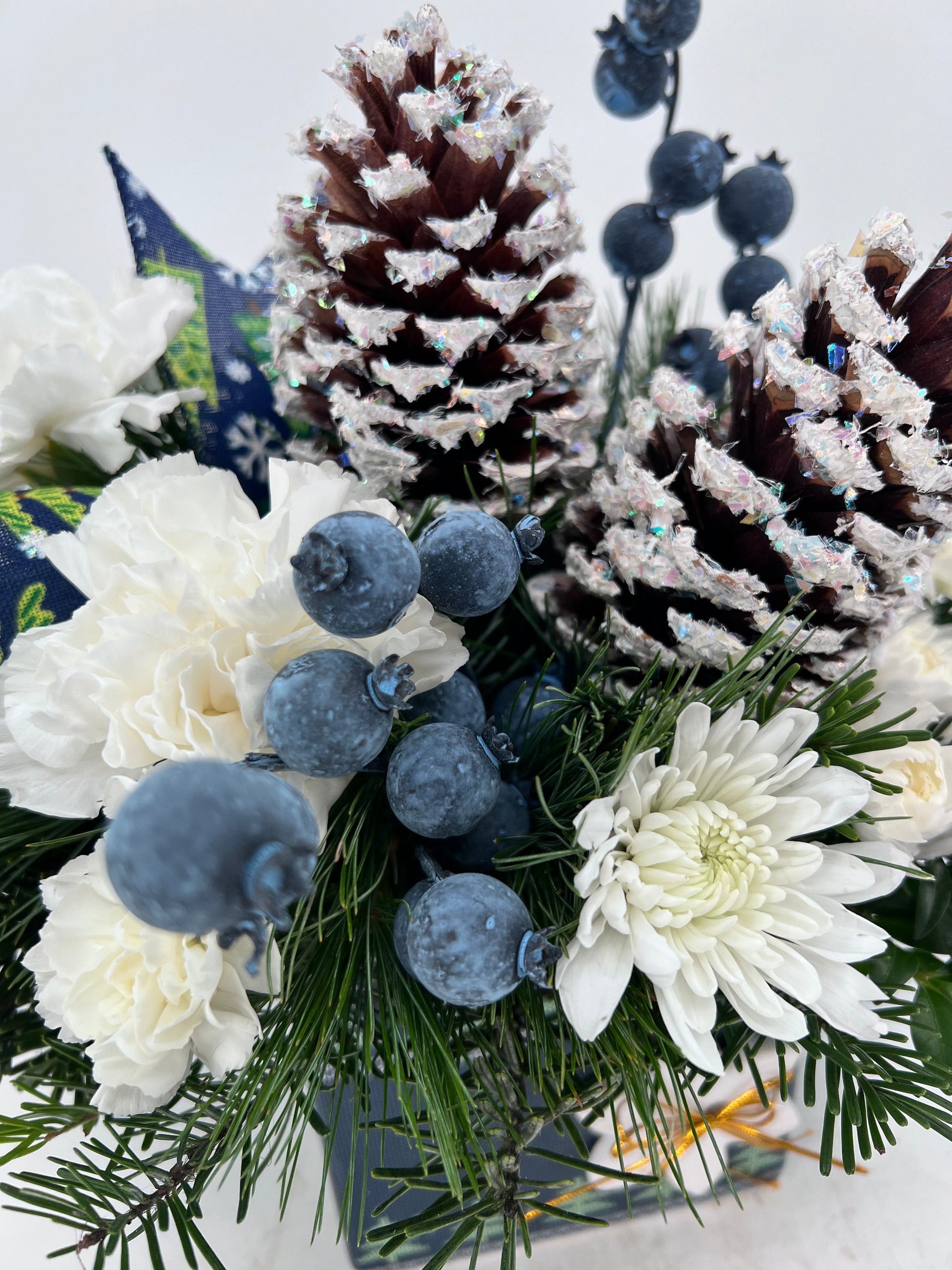 Blue Winter Skies - Printz Florist