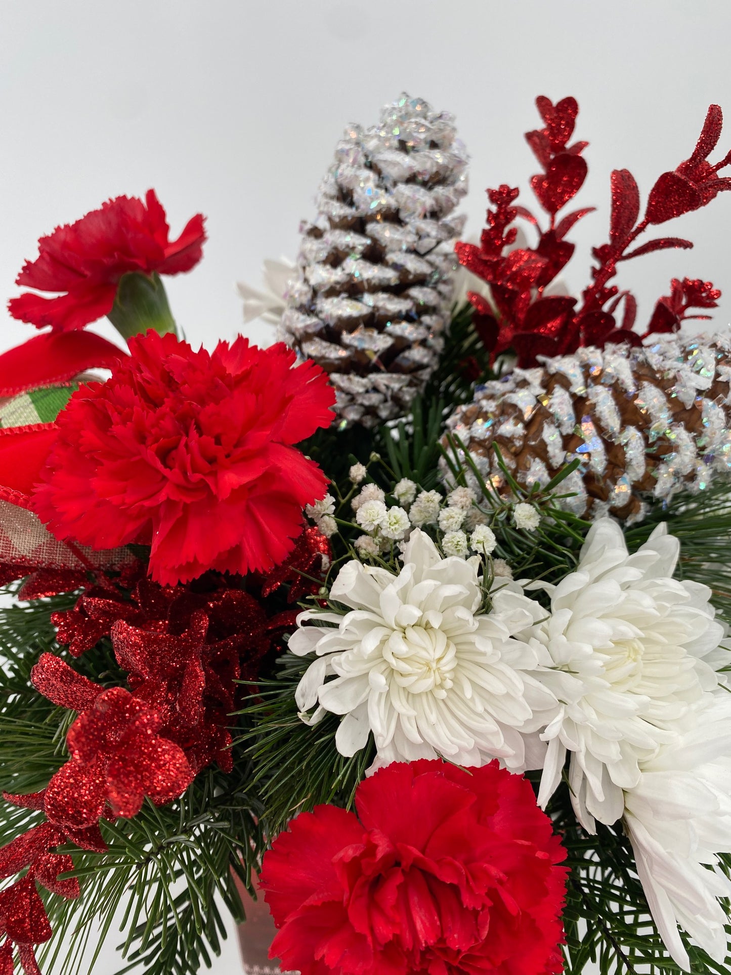 Pinecones & Posies - Printz Florist